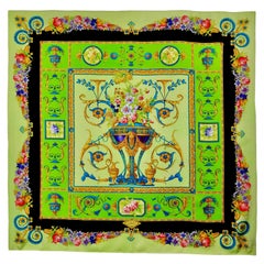 ATELIER VERSACE Neoklassischer floraler Triumph-Seidenschal