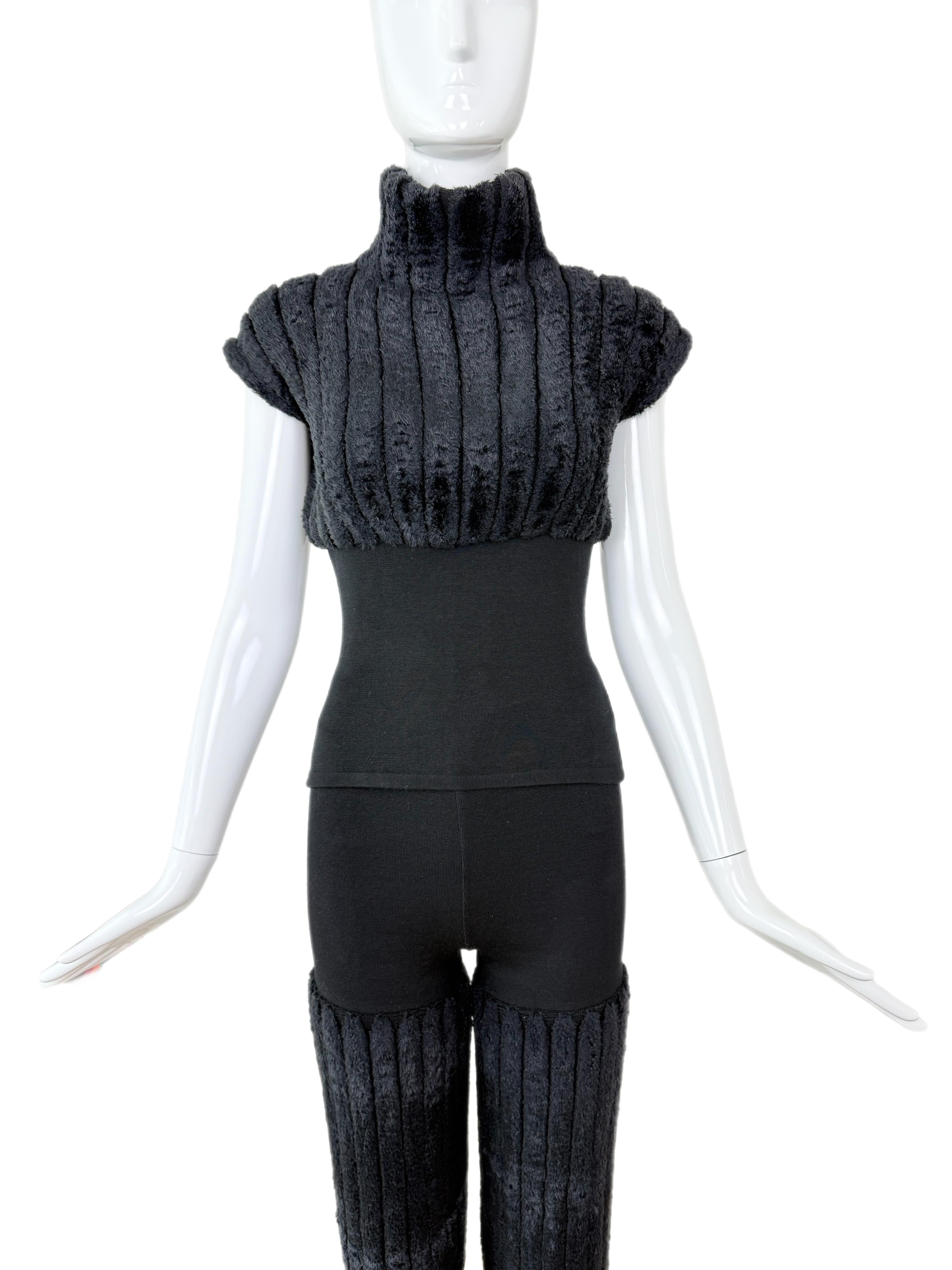 AZZEDINE ALAIA 1994 Set di pantaloni vintage in ciniglia nera In condizioni ottime in vendita a Leonardo, NJ