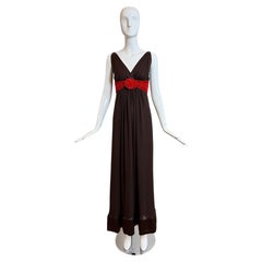 Vestido largo de noche de seda marrón de la colección vintage de OSCAR DE LA RENTA de 2006