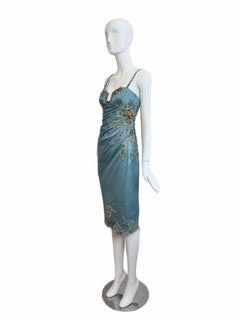 Julian Joyce von Mandalay Vintage: Blaues Y2K-Cocktailkleid mit Spitzenverzierungen