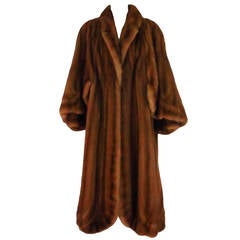 Vintage 1950s Deep cape back mink coat with scalloped hem