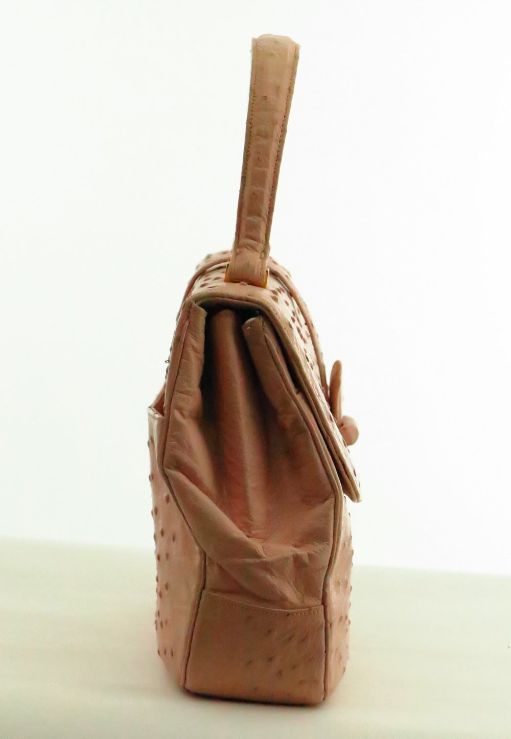 1960s Lucille de Paris pale pink ostrich leather handbag For Sale at 1stdibs