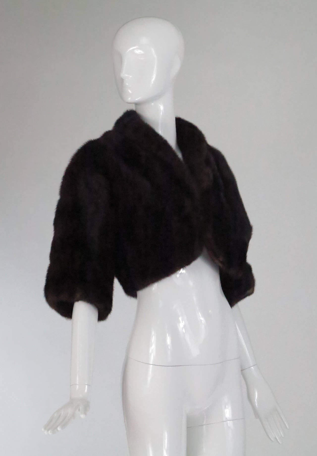 Dark mink fur cropped jacket 1950s 3