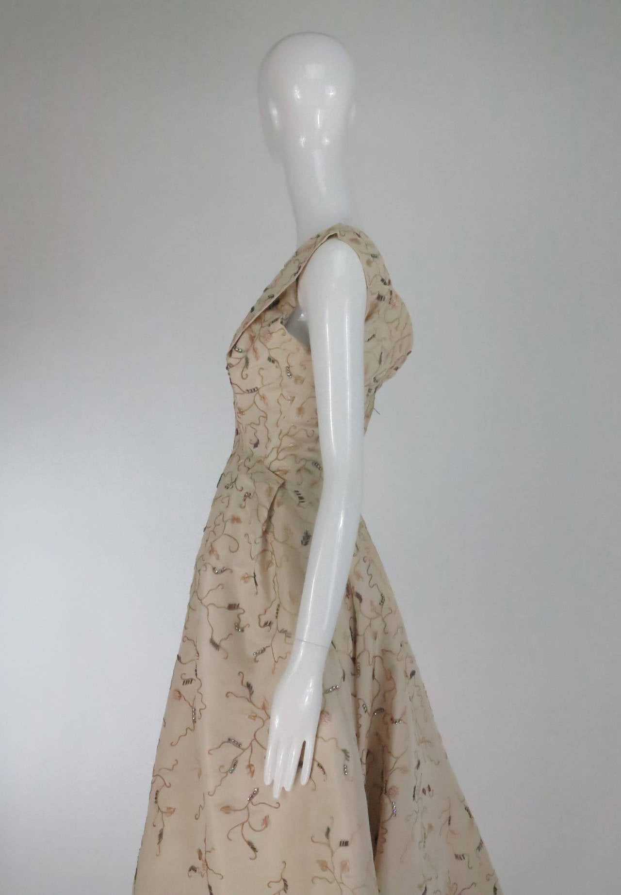 1950s Hattie Carnegie embroidered & beaded ivory silk cocktail dress 3