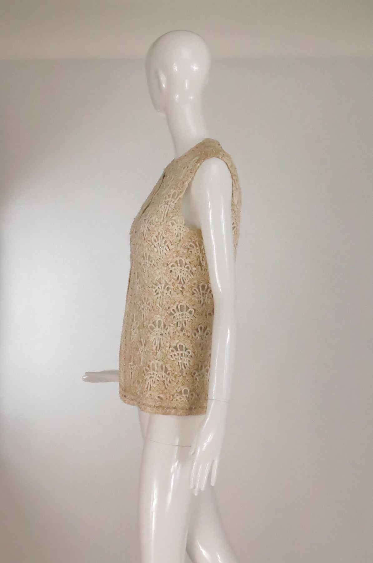 1960s Malcolm Starr ivory corded macrame sleeveless jacket In New Condition For Sale In West Palm Beach, FL