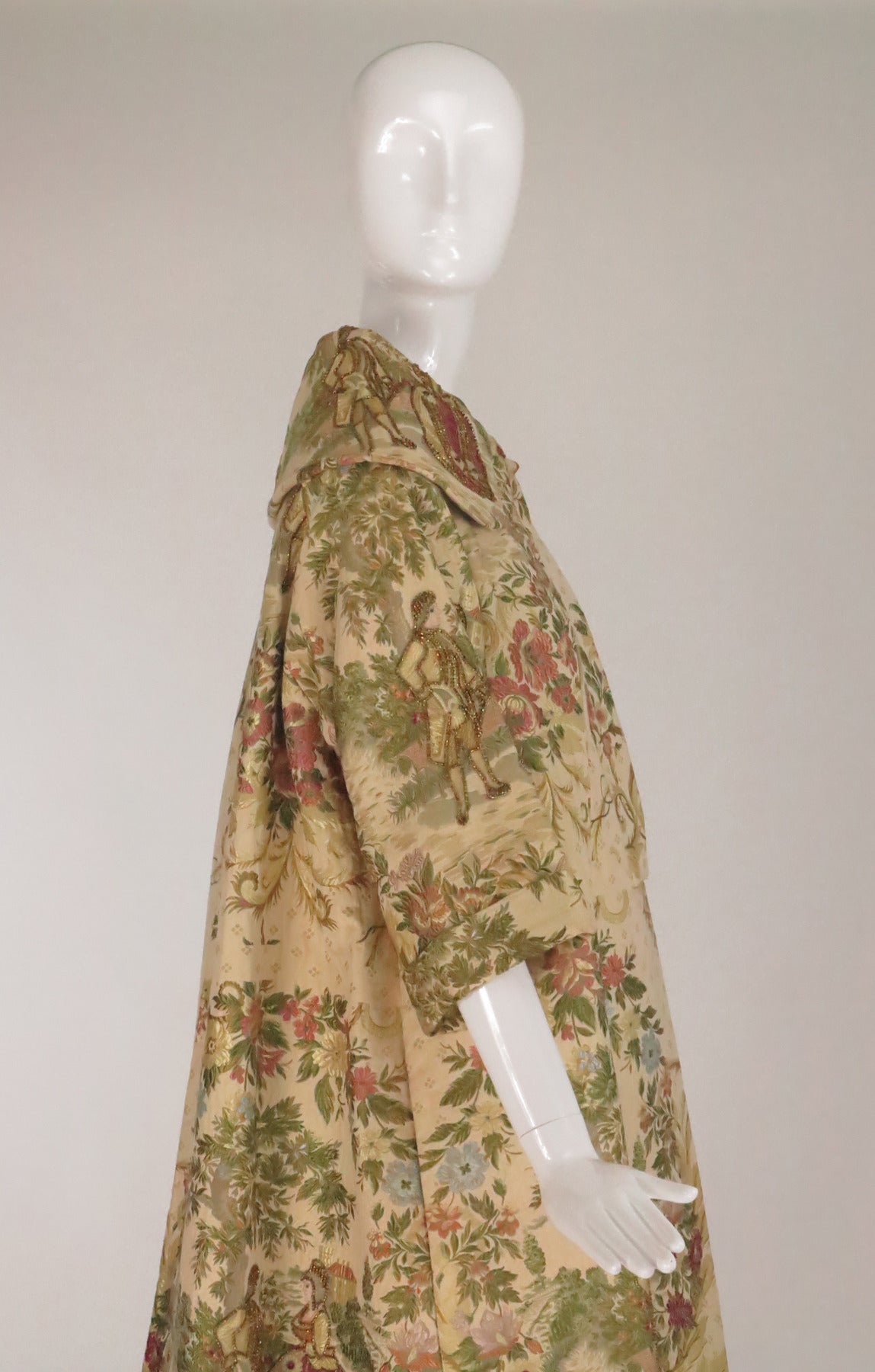 1950s Miss Egypt haute couture LeCaire beaded brocade coat and hand bag 3