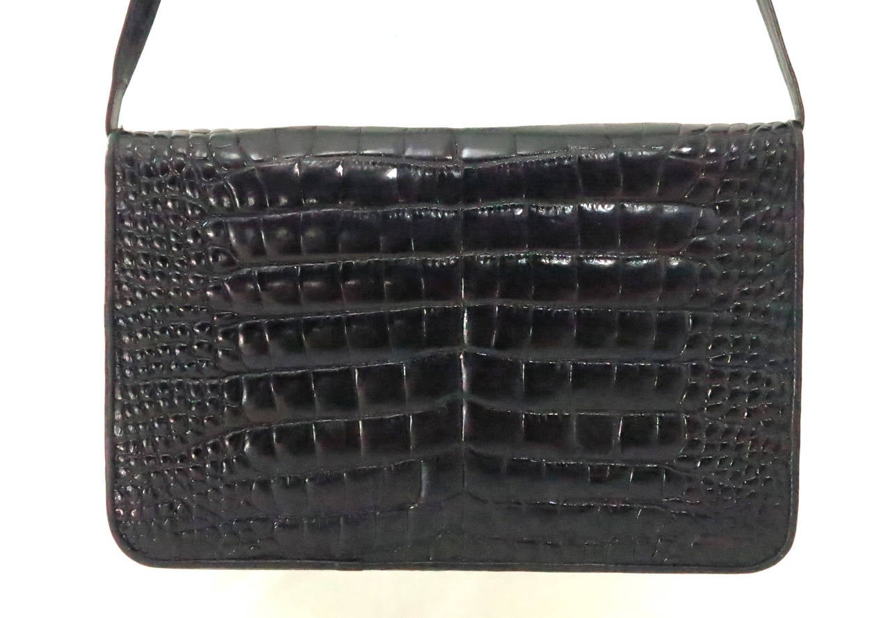 1980s Large black alligator envelope clutch handbag In Excellent Condition In West Palm Beach, FL