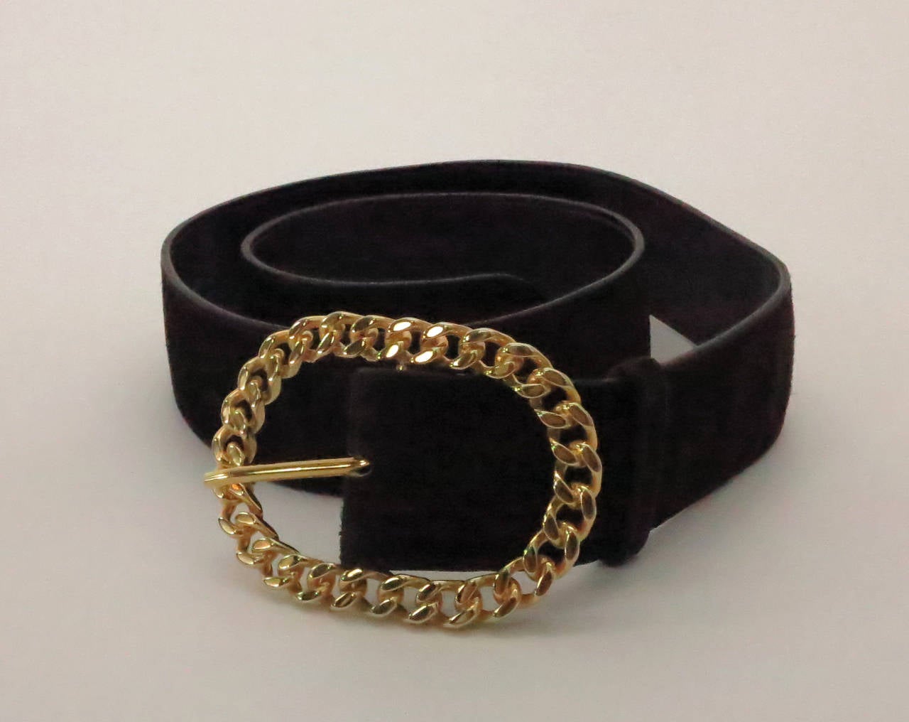 Gucci chocolate brown suede belt with gold chain buckle