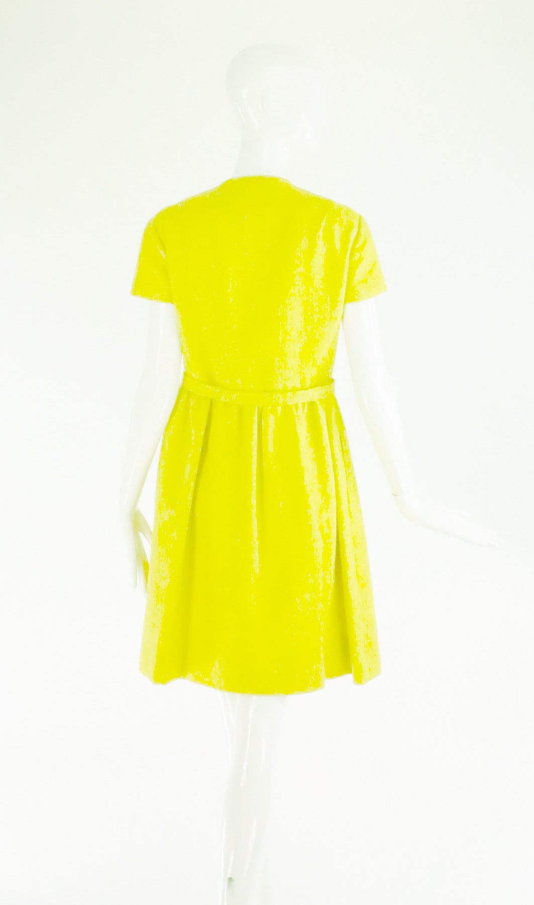 Women's 1960s Geoffrey Beene lemon yellow linen day dress