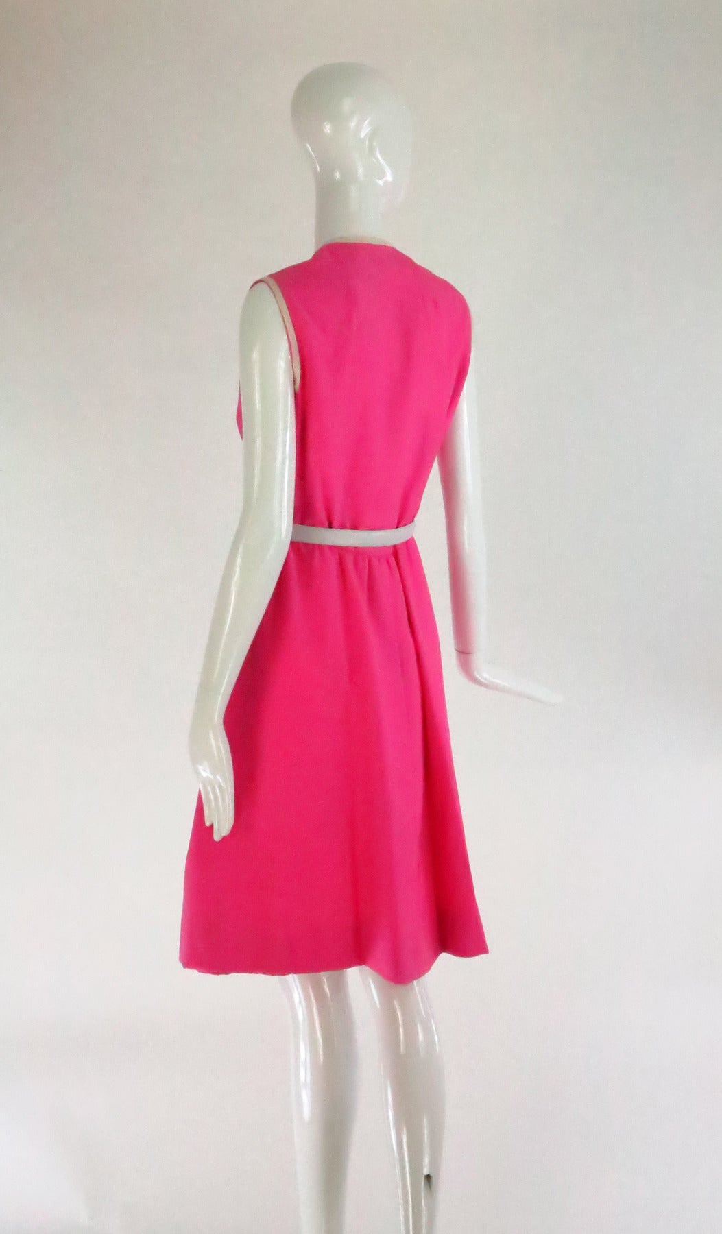 Women's 1960s Geoffrey Beene pink & white linen dress