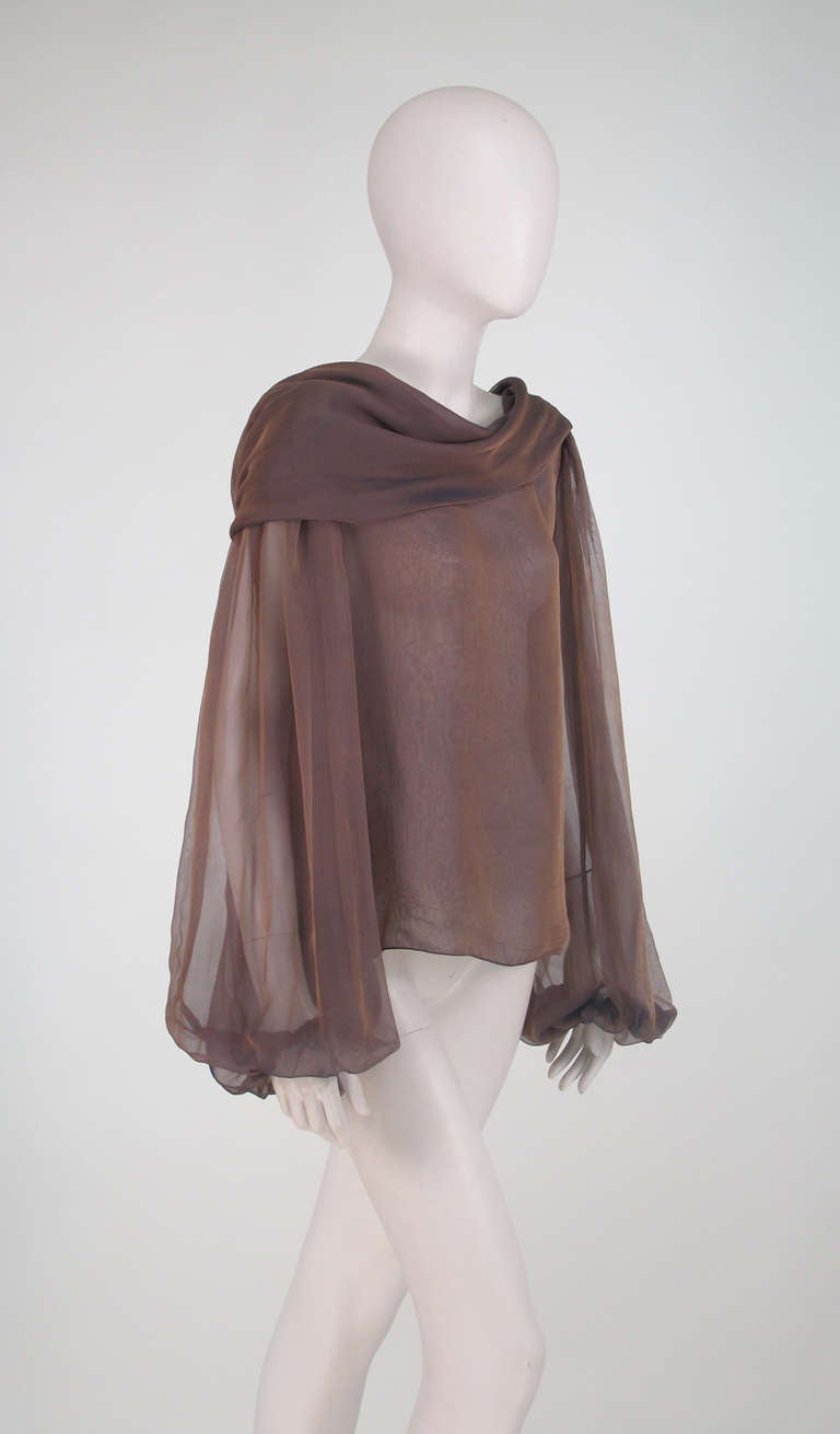 1980s Carolyne Roehm iridescent silk chiffon cowl neck top 5