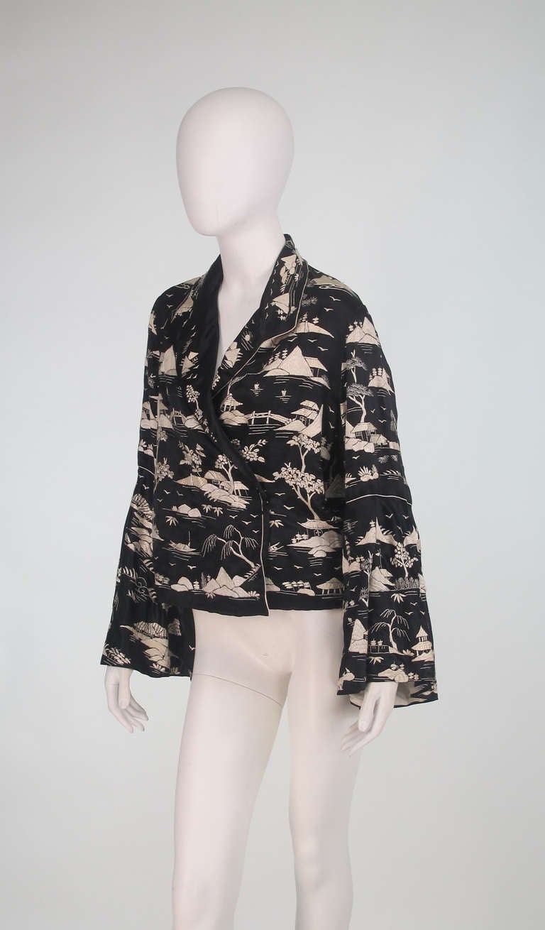 1920s silk embroidered Japonisme Art Deco jacket In Excellent Condition In West Palm Beach, FL