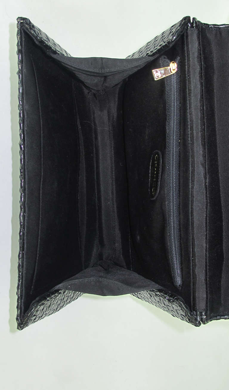 Women's Chanel black lacquered wicker shoulder bag