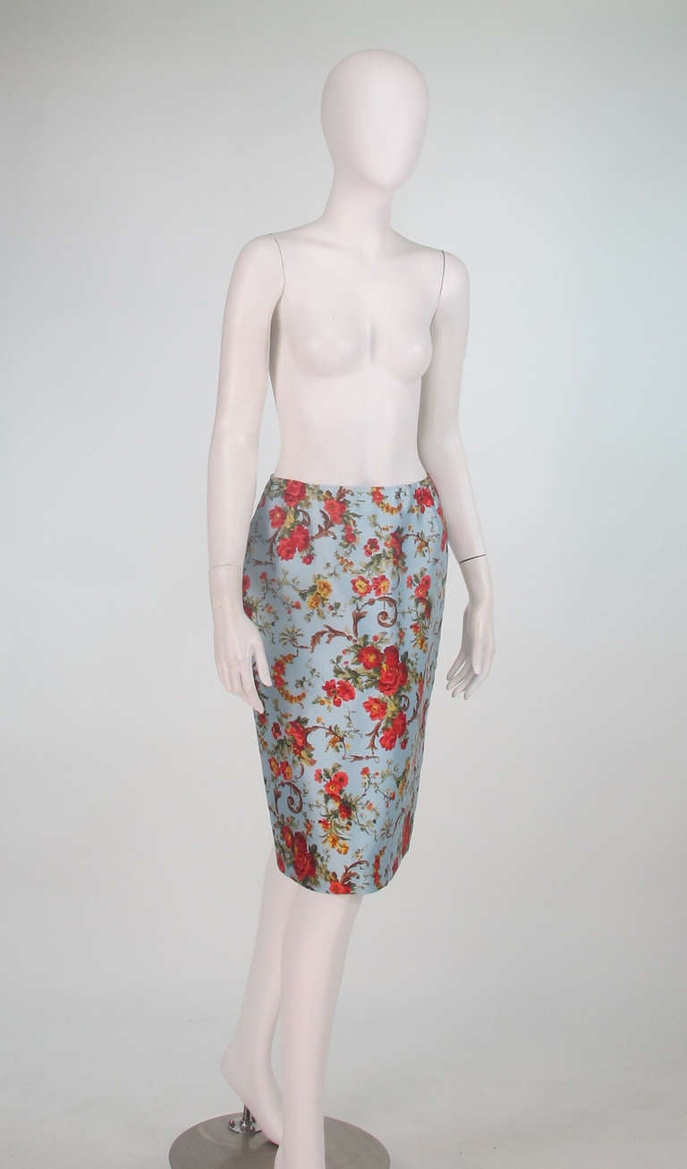 Dolce and Gabbana silk floral print skirt For Sale at 1stdibs