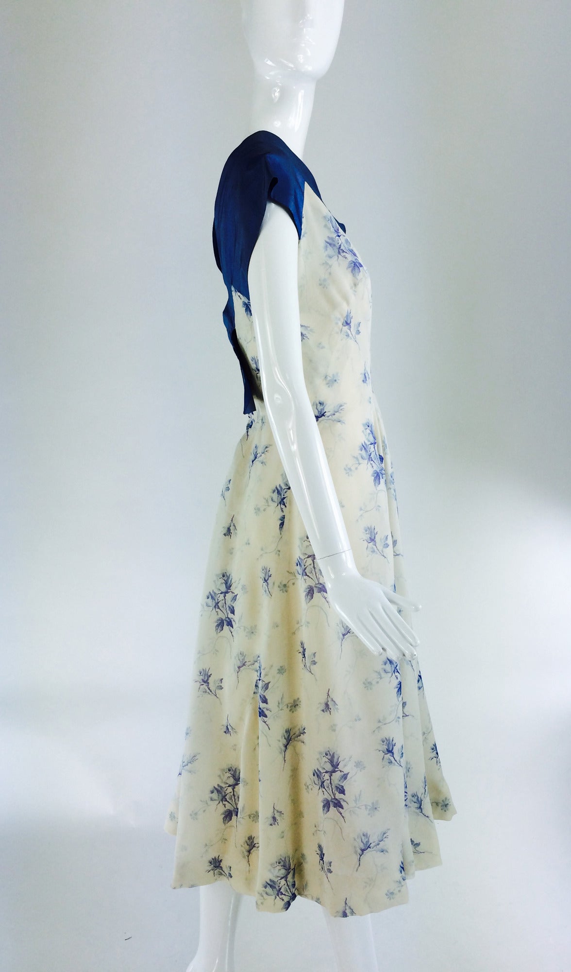 1940s Carven Paris Haute Couture rose print ivory chiffon afternoon dress 4