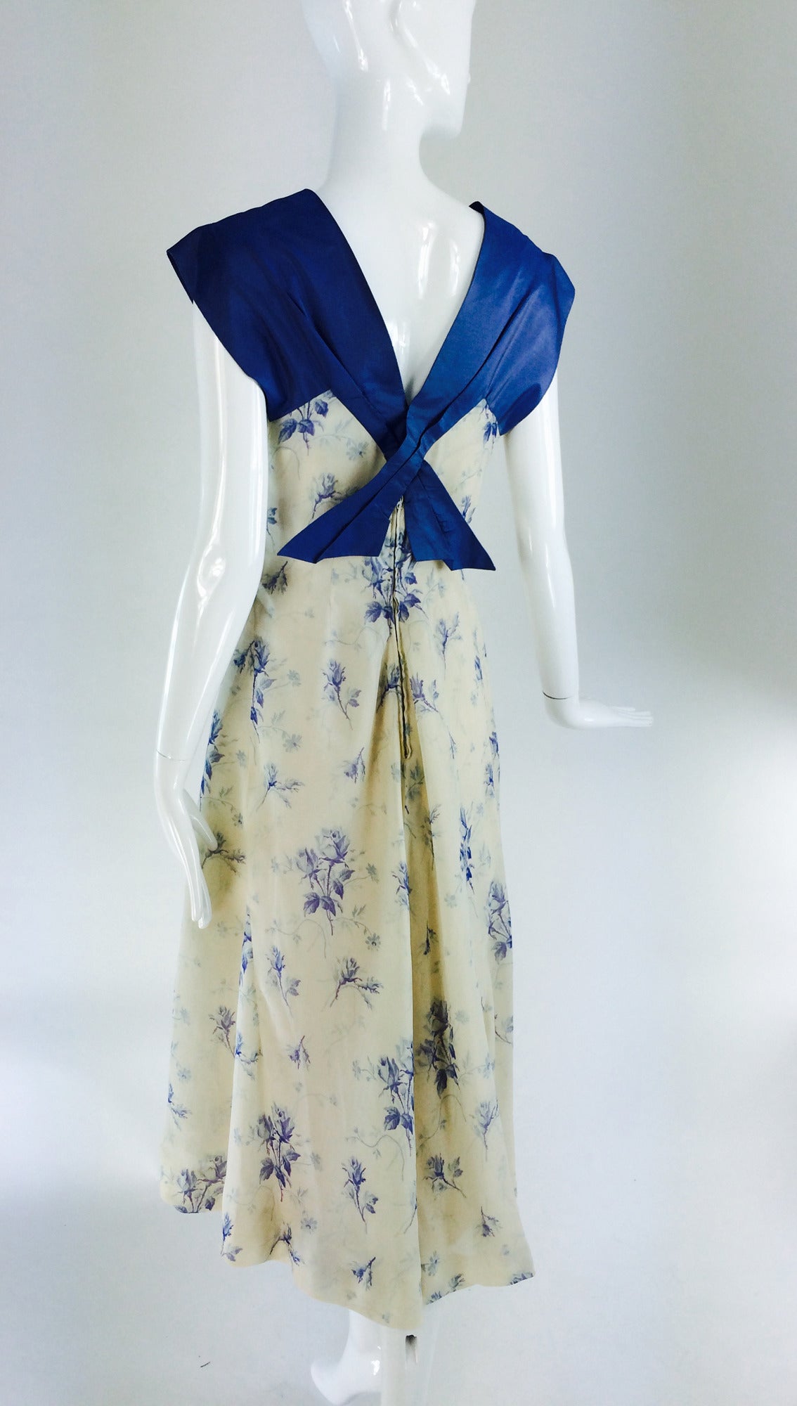 1940s Carven Paris Haute Couture rose print ivory chiffon afternoon dress 2