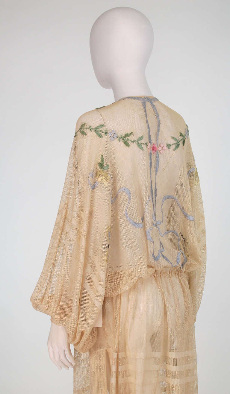 Women's 1920s Aesthetic movement embroidered net dress