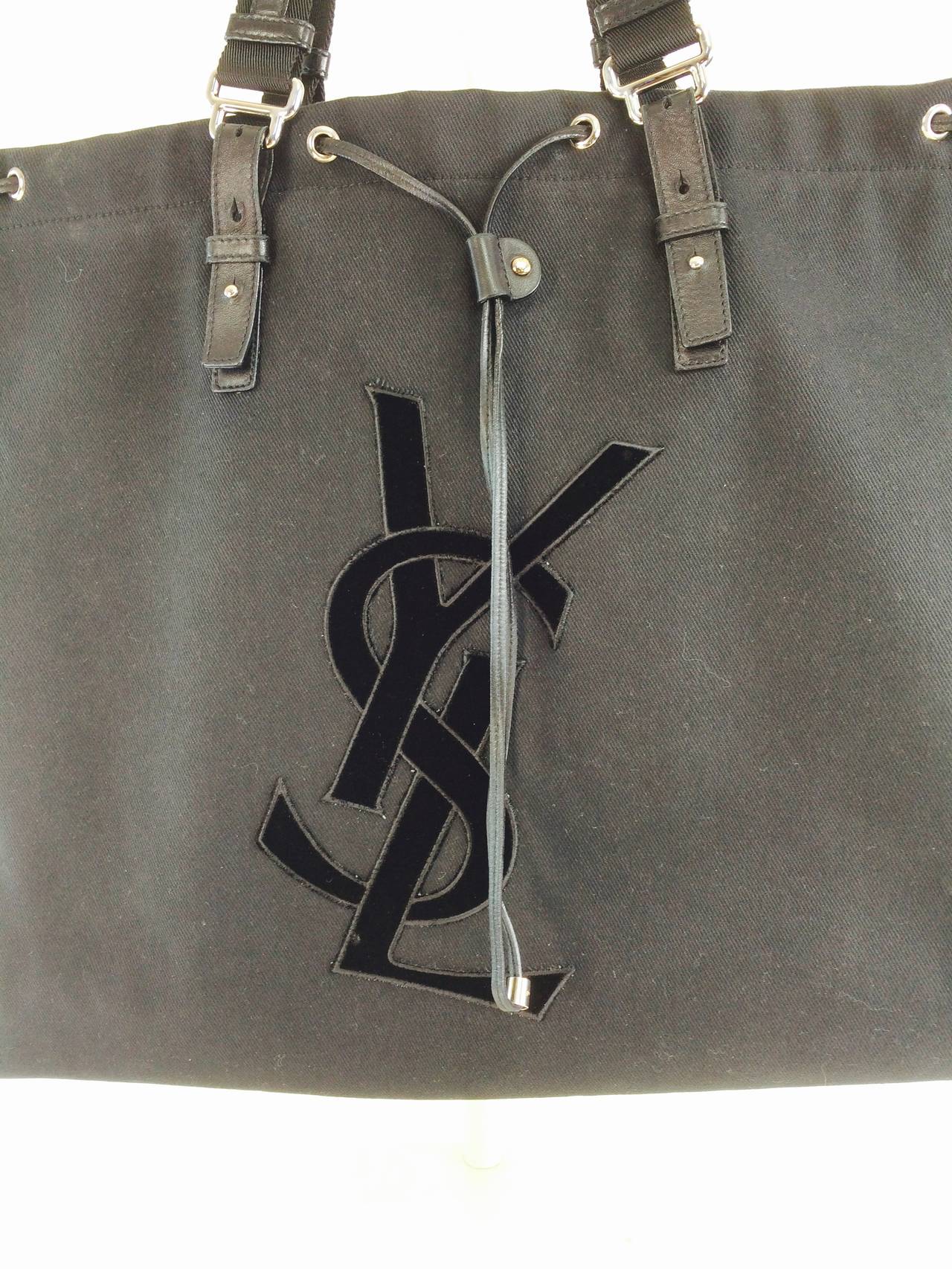 YSL Yves St Laurent black canvas & leather tote bag In Excellent Condition In West Palm Beach, FL