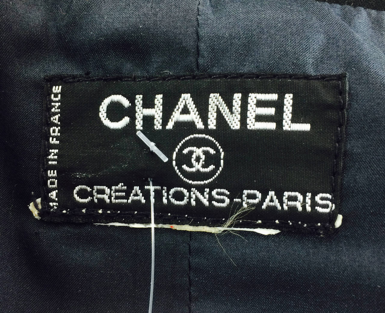 Chanel Creations-Paris Schwarzer Tweed-Wollanzug datiert 11/1/1971 im Angebot 16
