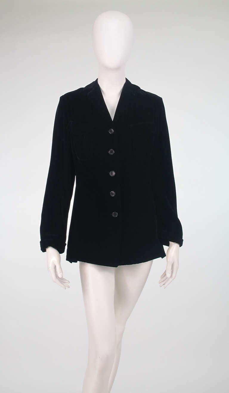 Jil Sander black velvet, single breasted jacket…Long sleeve jacket with notched lapels, breast pockets and side vents…Jacket is fitted through the waist and dips slightly at the hem back…Body of jacket is lined, sleeves are unlined...Marked size 40,