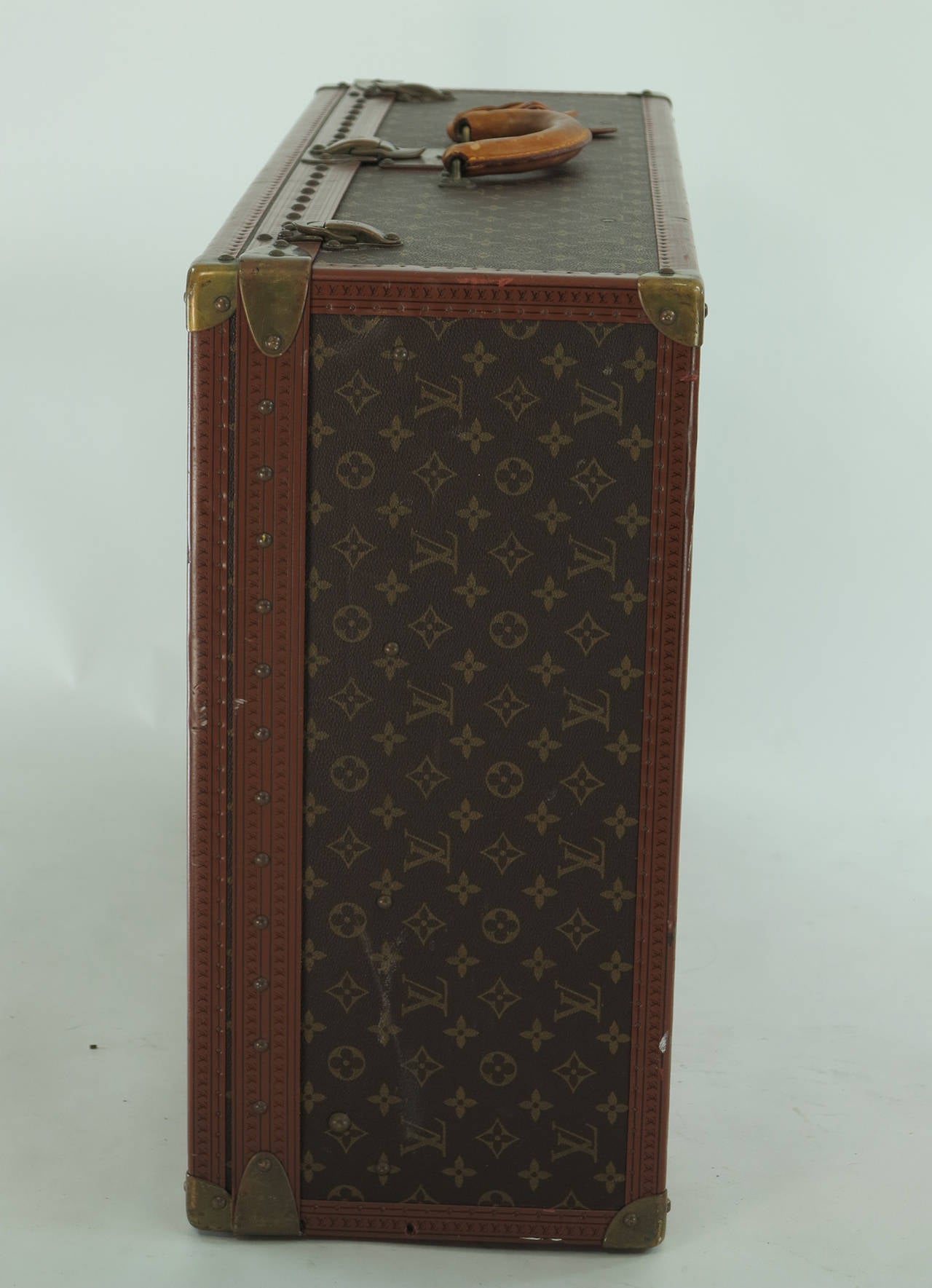 Louis Vuitton Alzar 80 monogram hardside suitcase/trunk at 1stDibs
