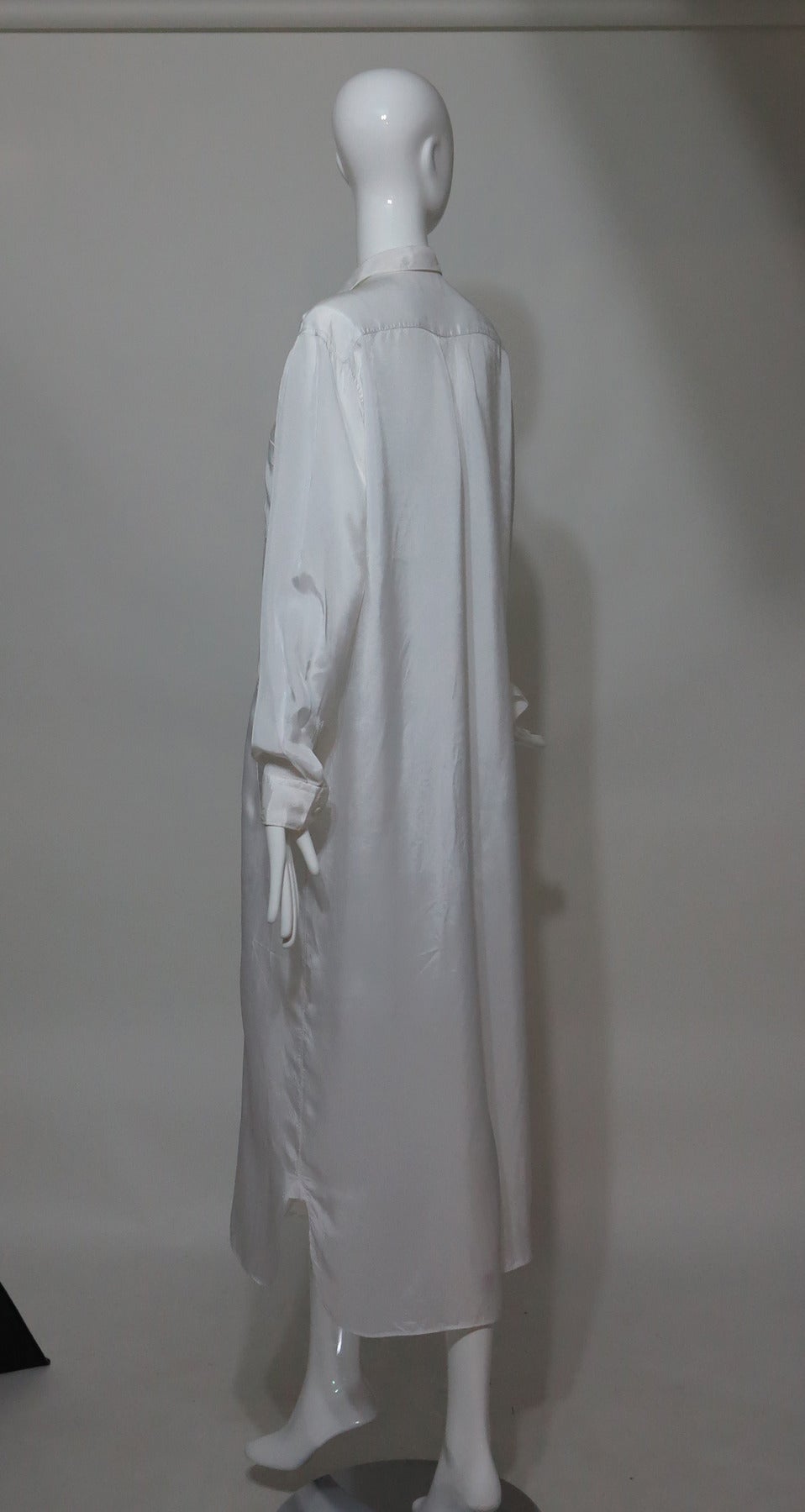 Comme des Garcons sheer white nylon button front coat 1990s In Excellent Condition In West Palm Beach, FL