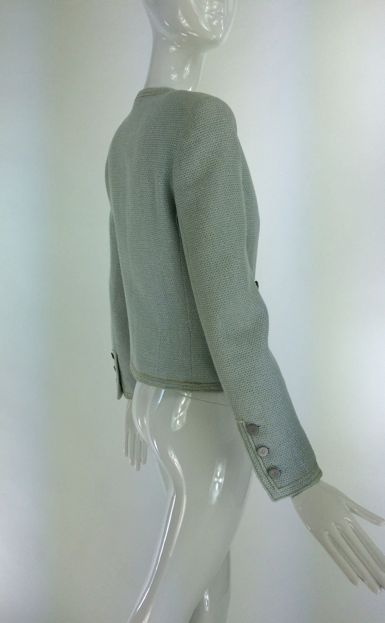 Chanel mint green glitter tweed cropped jacket 2000 In Excellent Condition In West Palm Beach, FL