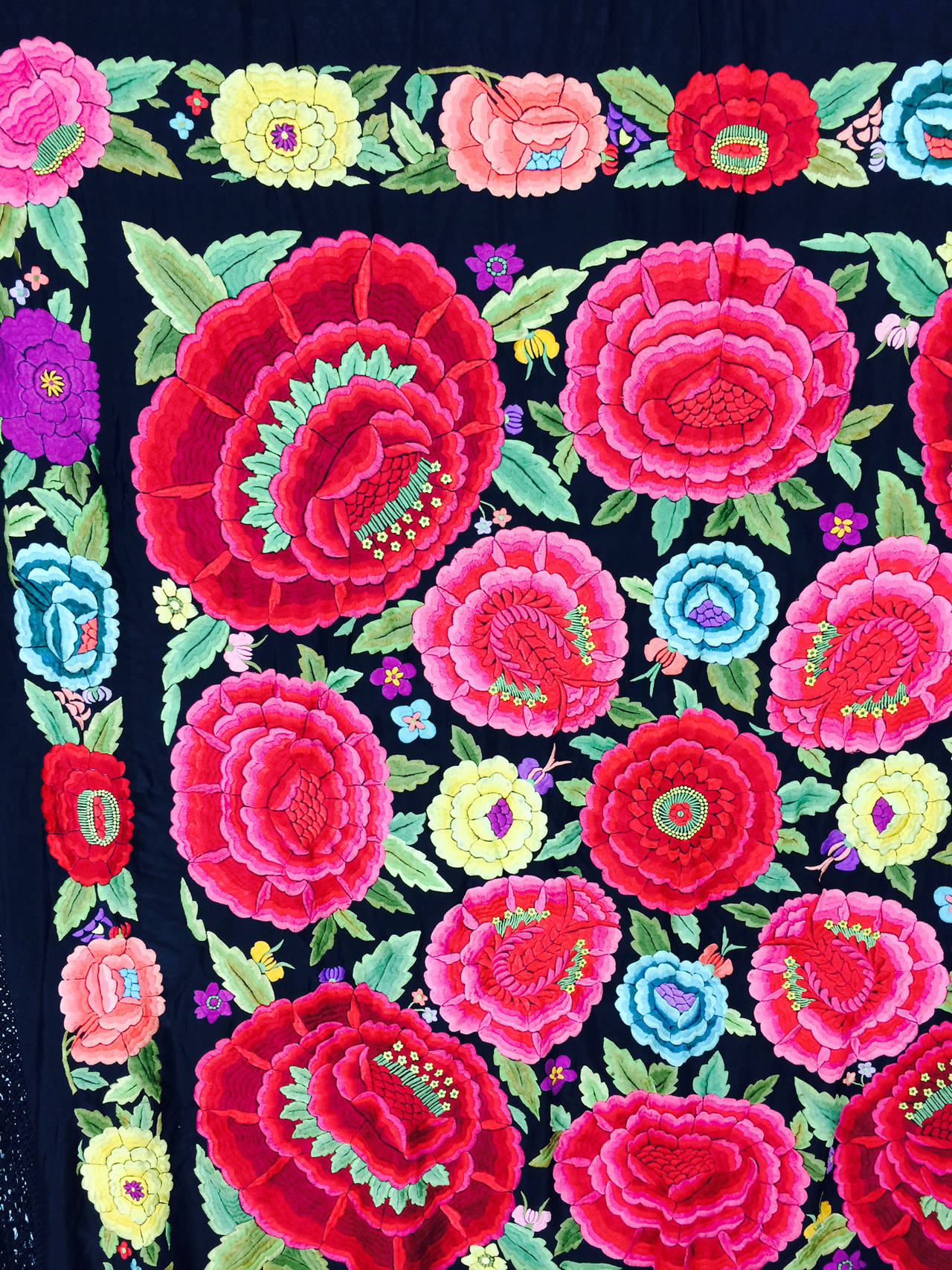 Black Rare large heavily hand embroidered Spanish manton shawl 1920s