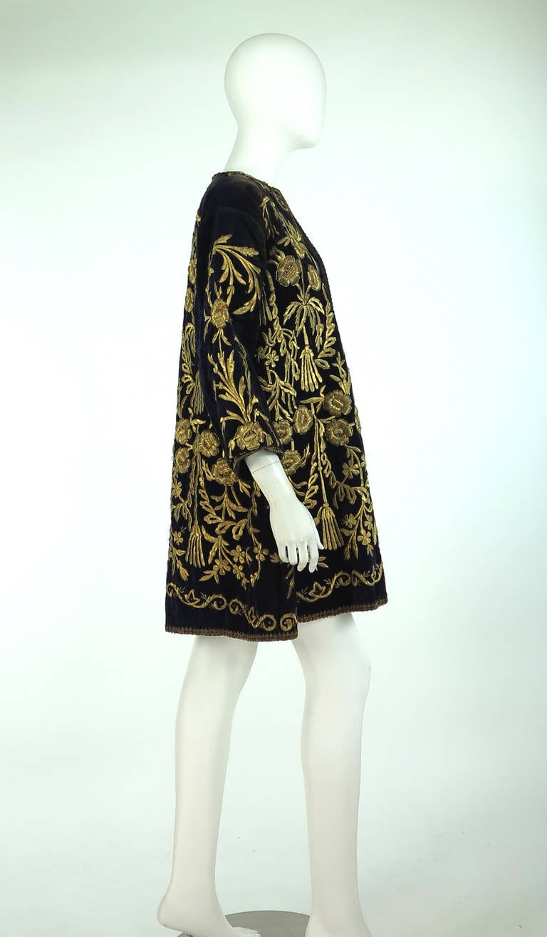 19th Century Ottoman Empire gold metallic embroidered velvet coat In Good Condition In West Palm Beach, FL
