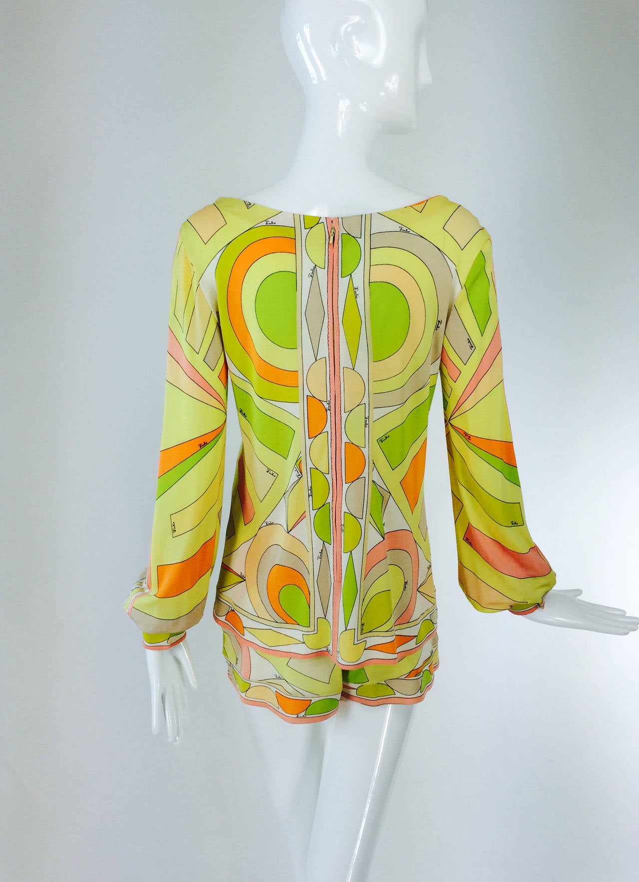 Emilio Pucci 2pc silk knit short & top set in hot citrus colours 1960s In Excellent Condition In West Palm Beach, FL