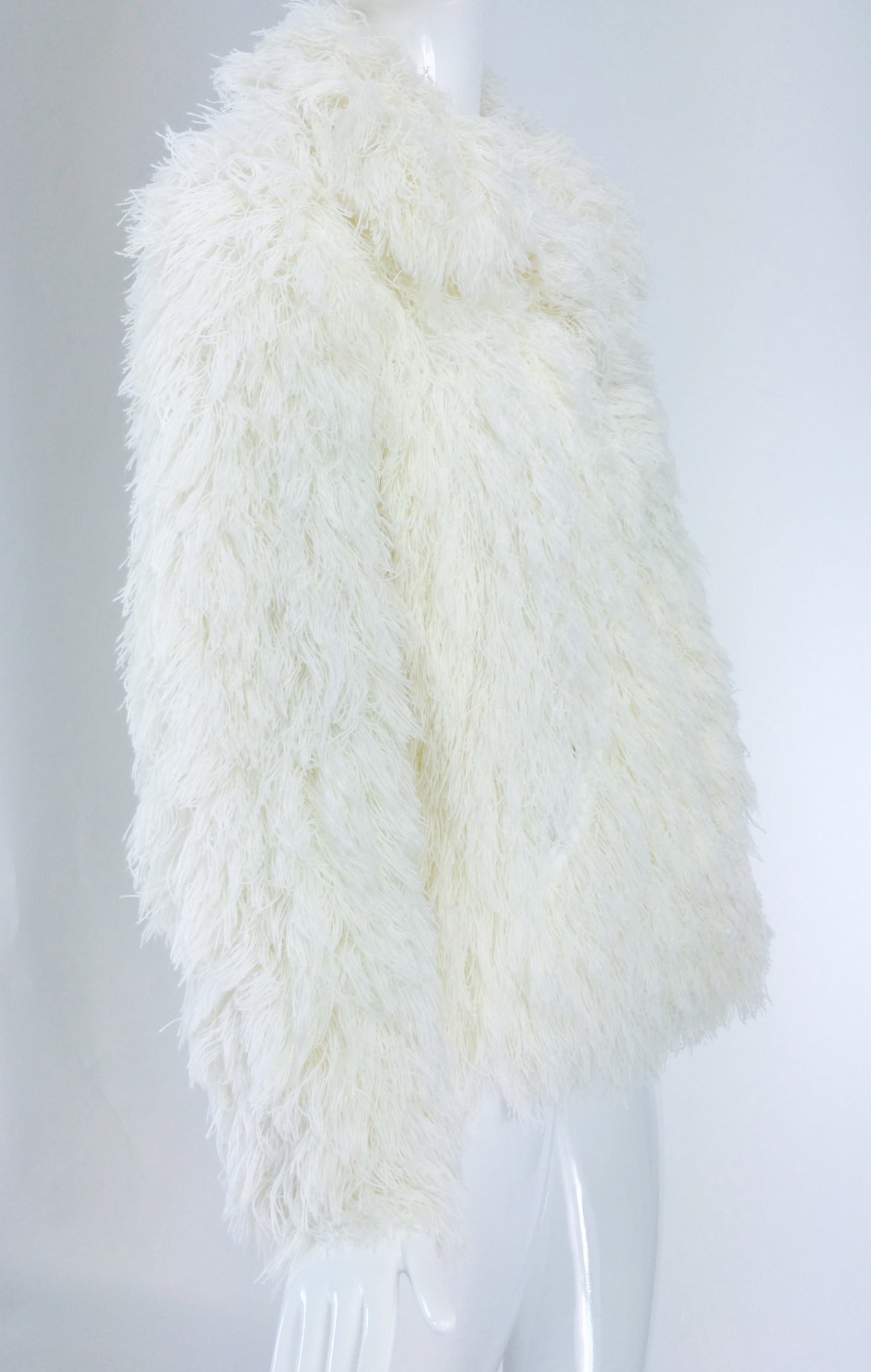 Arissa France shaggy off white string faux fur jacket, 1980s For Sale
