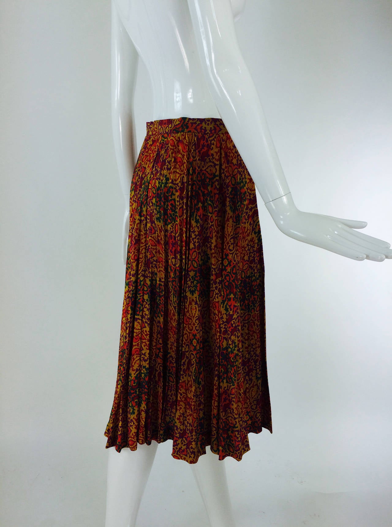 Women's Yves St Laurent YSL Rive Gauche golden silk print knife pleated skirt 1970s