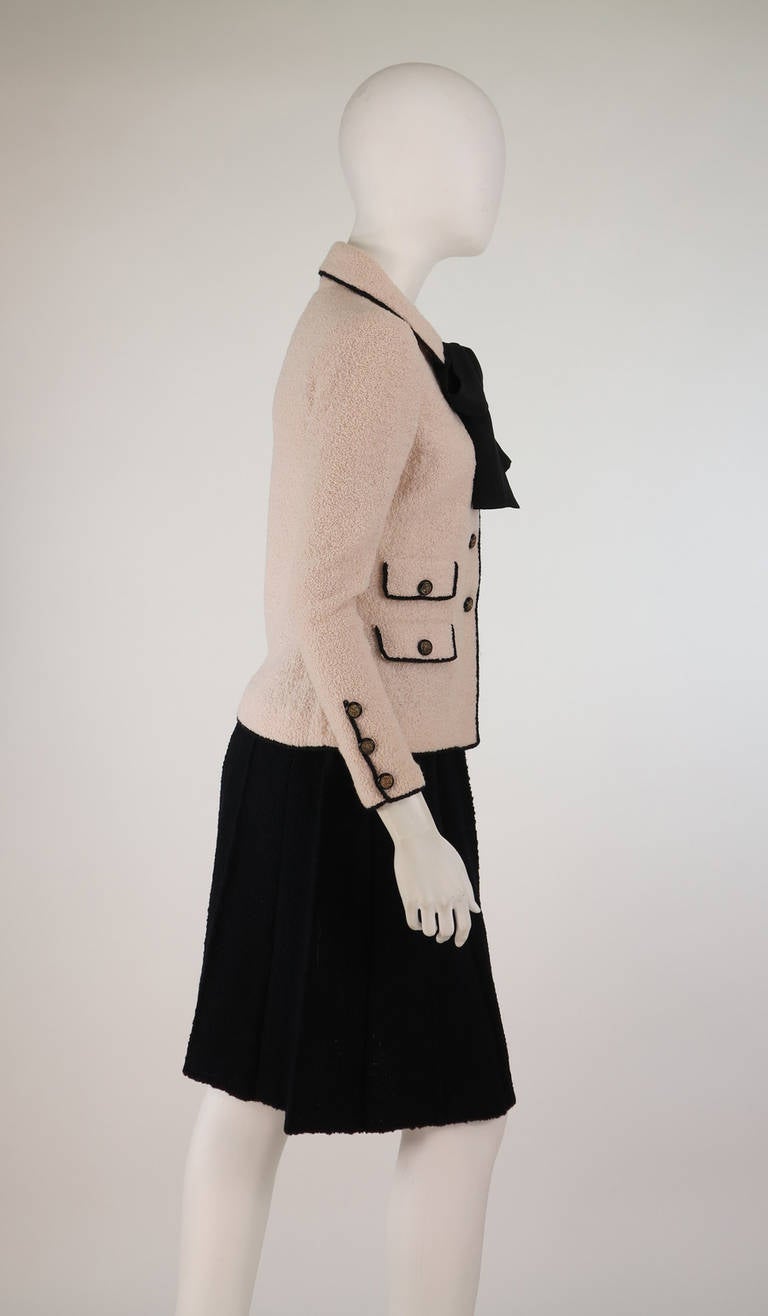 1960s Adolfo classic boucle suit in pink & black 2