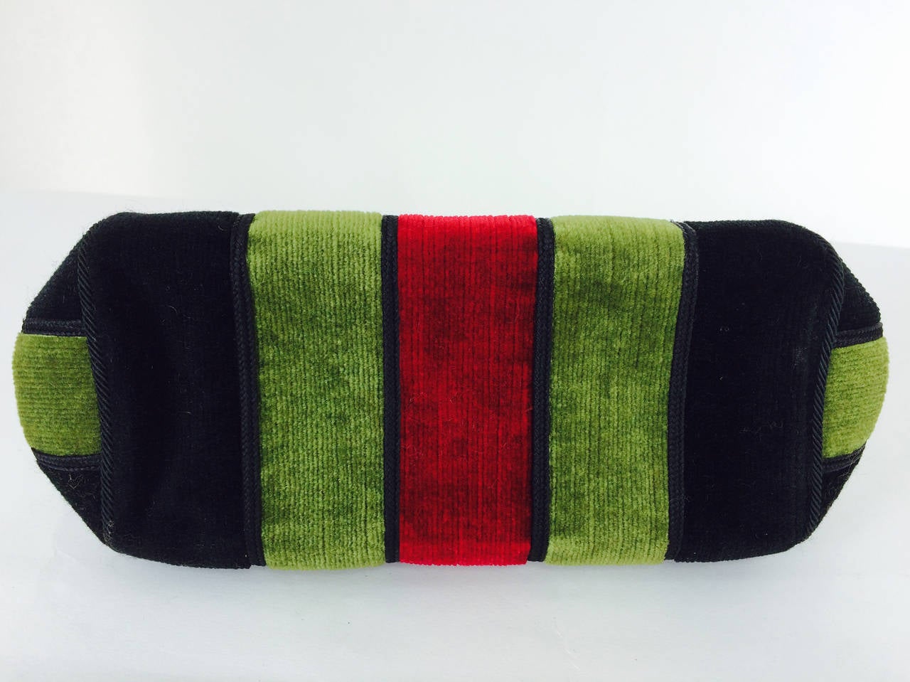 Velvet chain handle bag in red, black & green 1970s 3