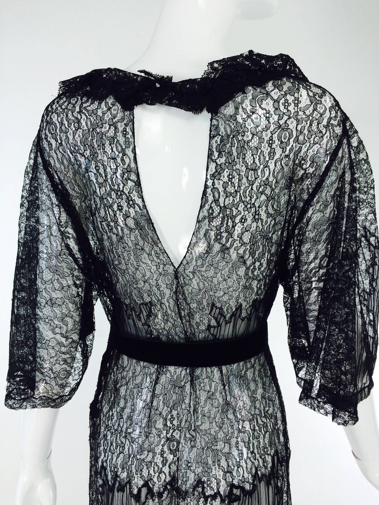 Black lace & chiffon dress from the 1940s 2