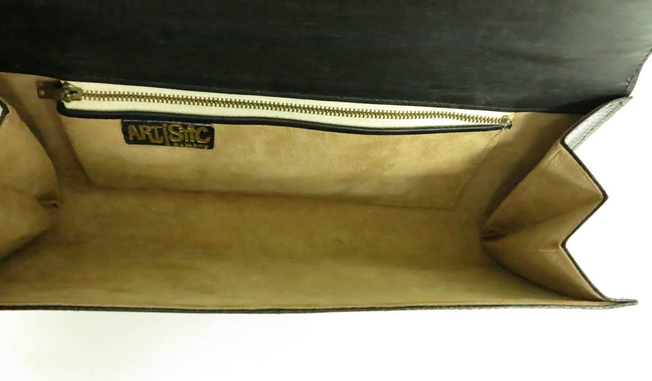 1970s Glazed black lizard clutch handbag 1