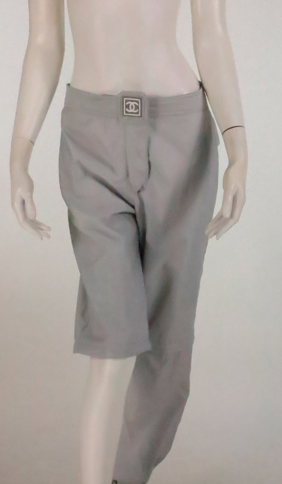 2001 Chanel identification gray zip hem sport pants/shorts 4