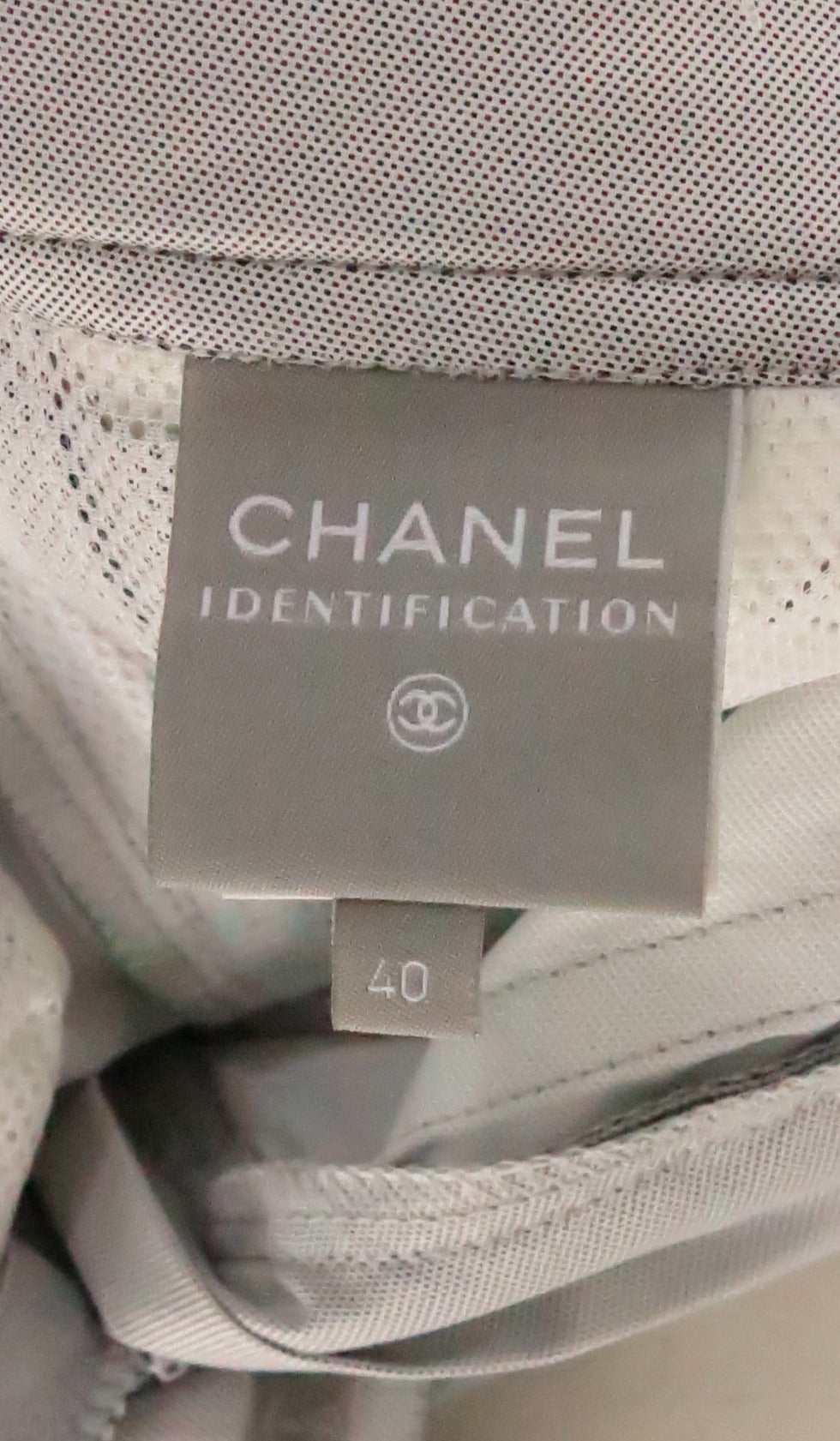 2001 Chanel identification gray zip hem sport pants/shorts 5