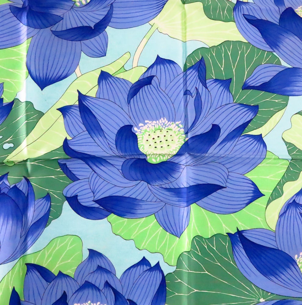 Hermes silk twill scarf Fleurs De Lotus by Christiane Vauzelles 35