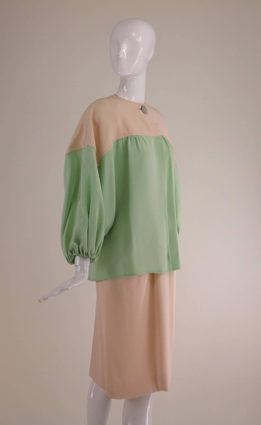 Women's Jacqueline de Ribes cream & mint silk 3pc ensemble 1980s