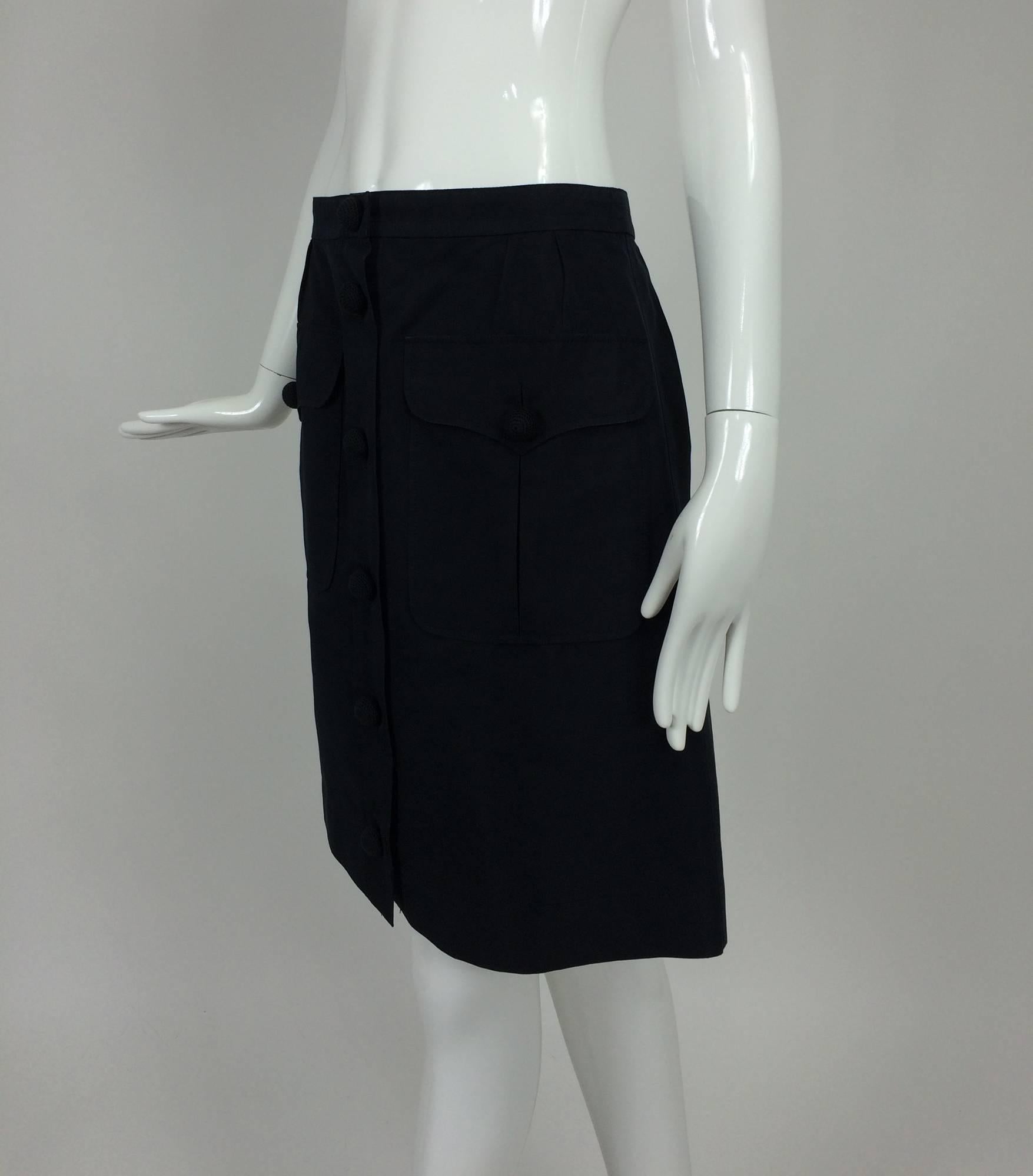 Yves St Laurent black cotton & silk flap pocket skirt with crochet buttons  In Excellent Condition In West Palm Beach, FL