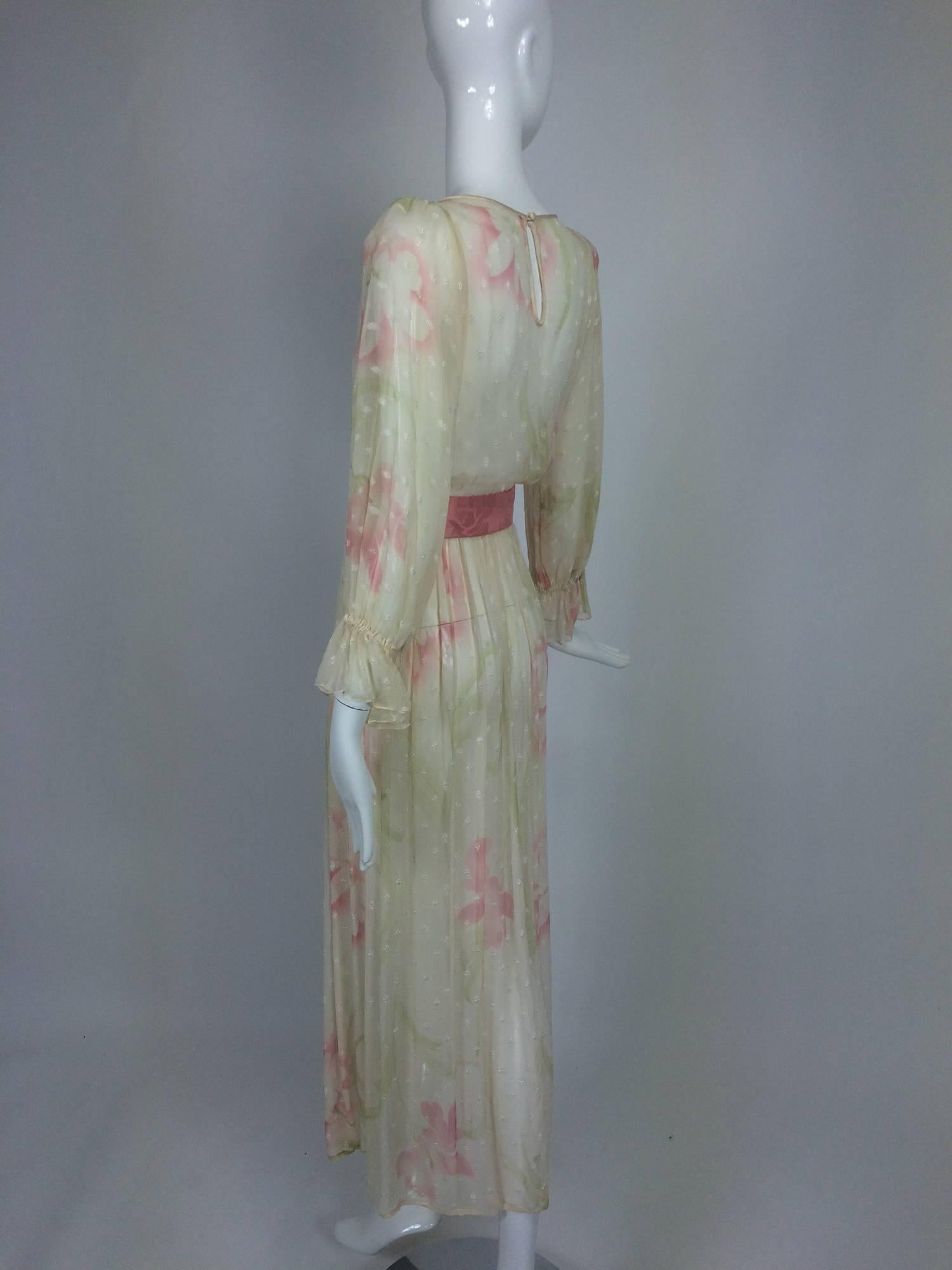 Women's Vintage Hollys Harp off white sheer silk chiffon floral print dress 1960s