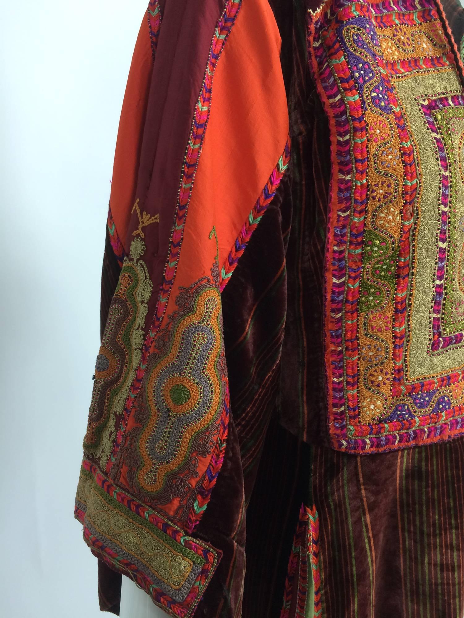 Mid 20th C. Palestinian traditional embroidered velvet robe  In Good Condition In West Palm Beach, FL