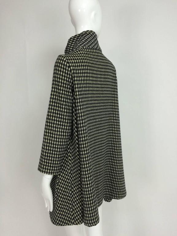 Mod black and white check zip front mini tent coat 1960s Jordan Marsh ...