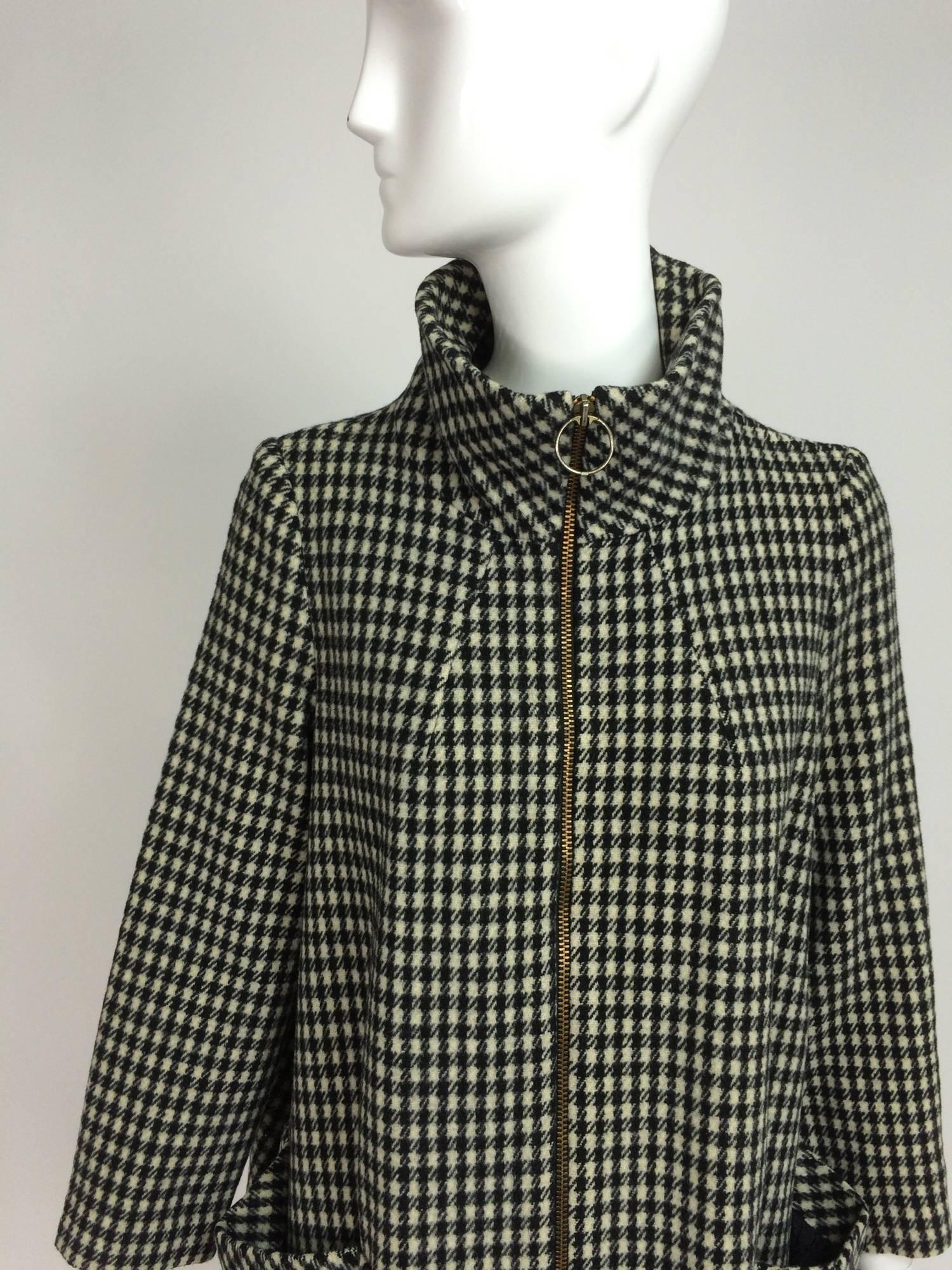 Women's Mod black & white check zip front mini tent coat 1960s Jordan Marsh England