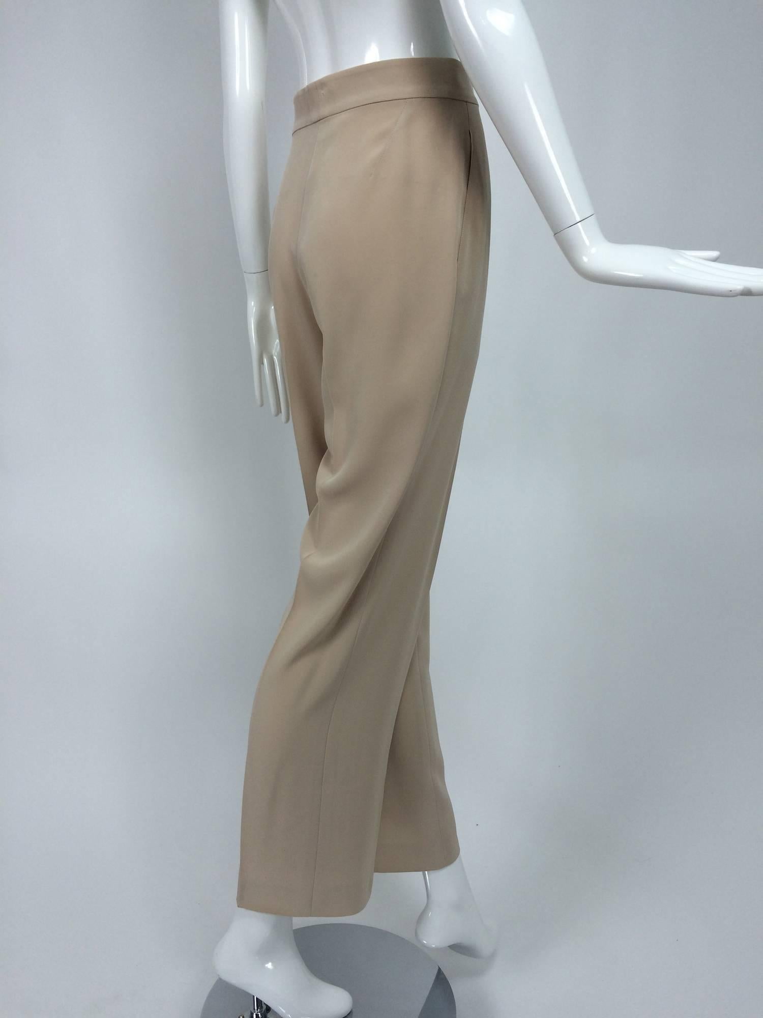 Chanel taupe banded waist fly front trouser 38 In Excellent Condition In West Palm Beach, FL