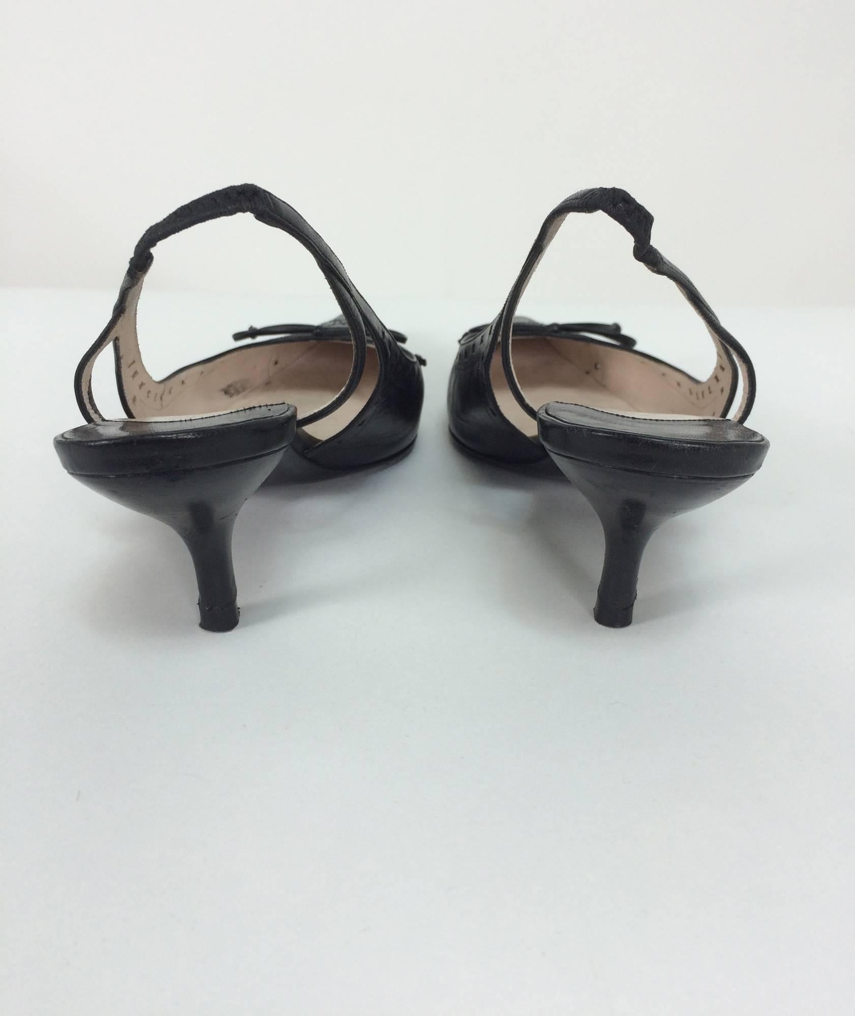 Chanel black leather bow front sling back kitten heel pumps 37M at ...