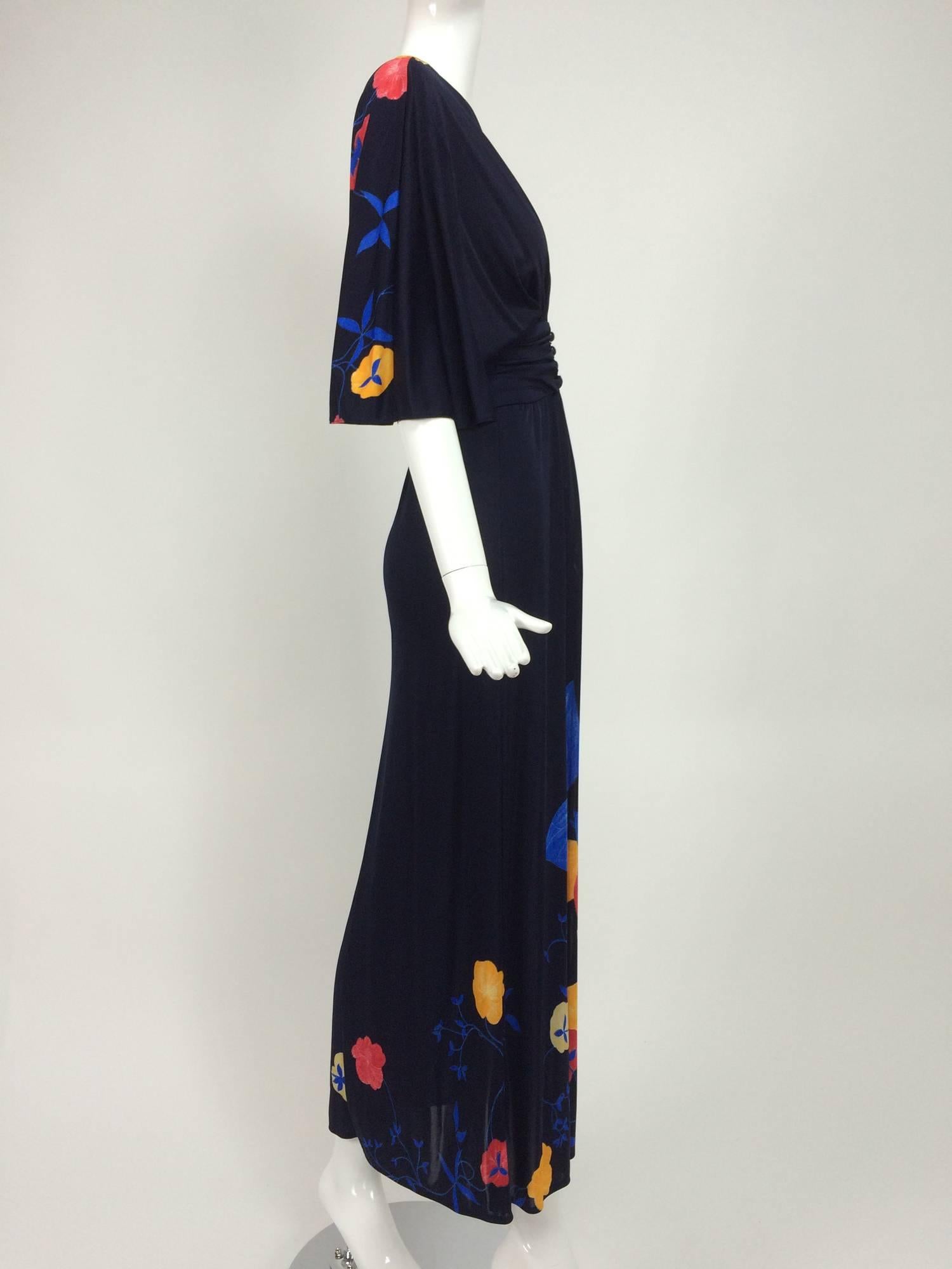 Mac Tac of Paris plunge front floral jersey maxi dress 1970s In Excellent Condition In West Palm Beach, FL