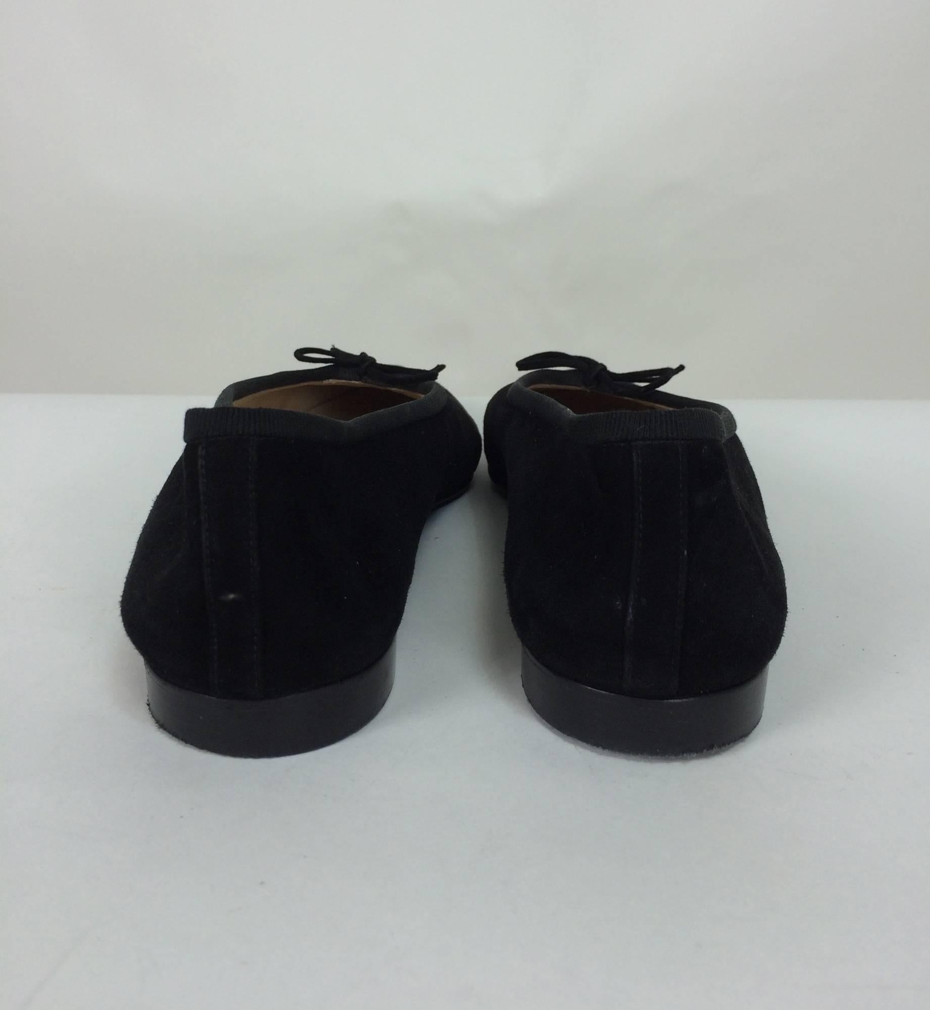Chanel black suede logo toe ballet flats 40 1/2 M 1