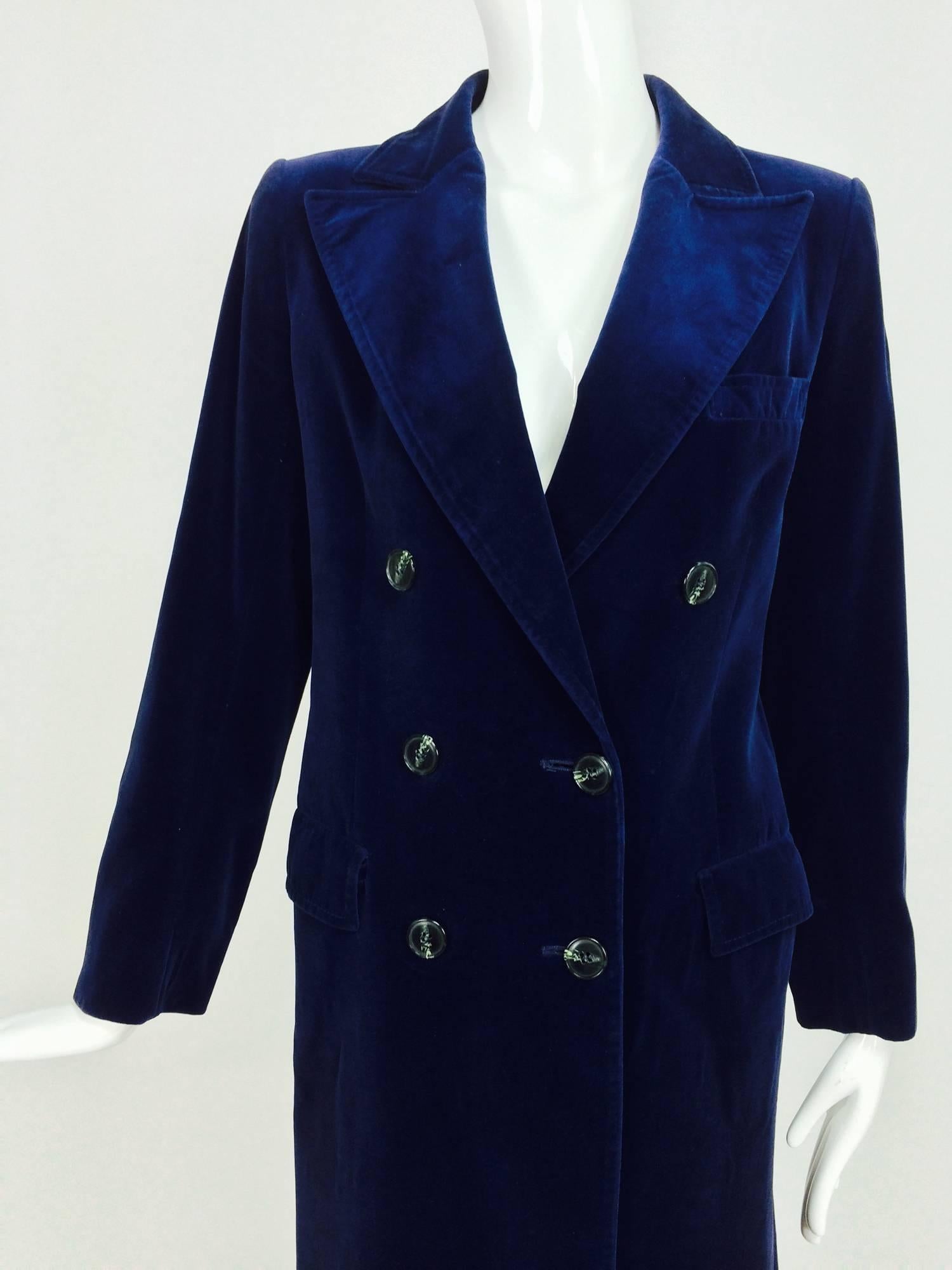 Vintage Guy Laroche ink blue, soft cotton velvet double breasted coat & trousers from the 1970s...This set captures the glamourous 1970s menswear style worn by celebrities like Bianca Jagger & St Laurent muse Betty Catroux...The coat is double